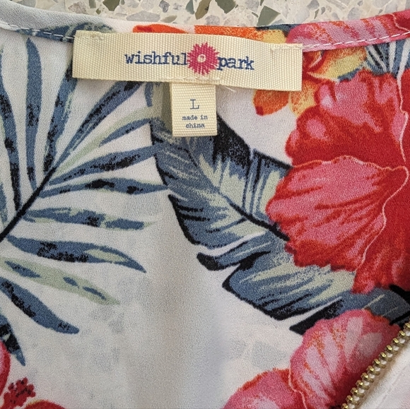 Wishful Park lightweight tropical floral tank - Picture 4 of 8